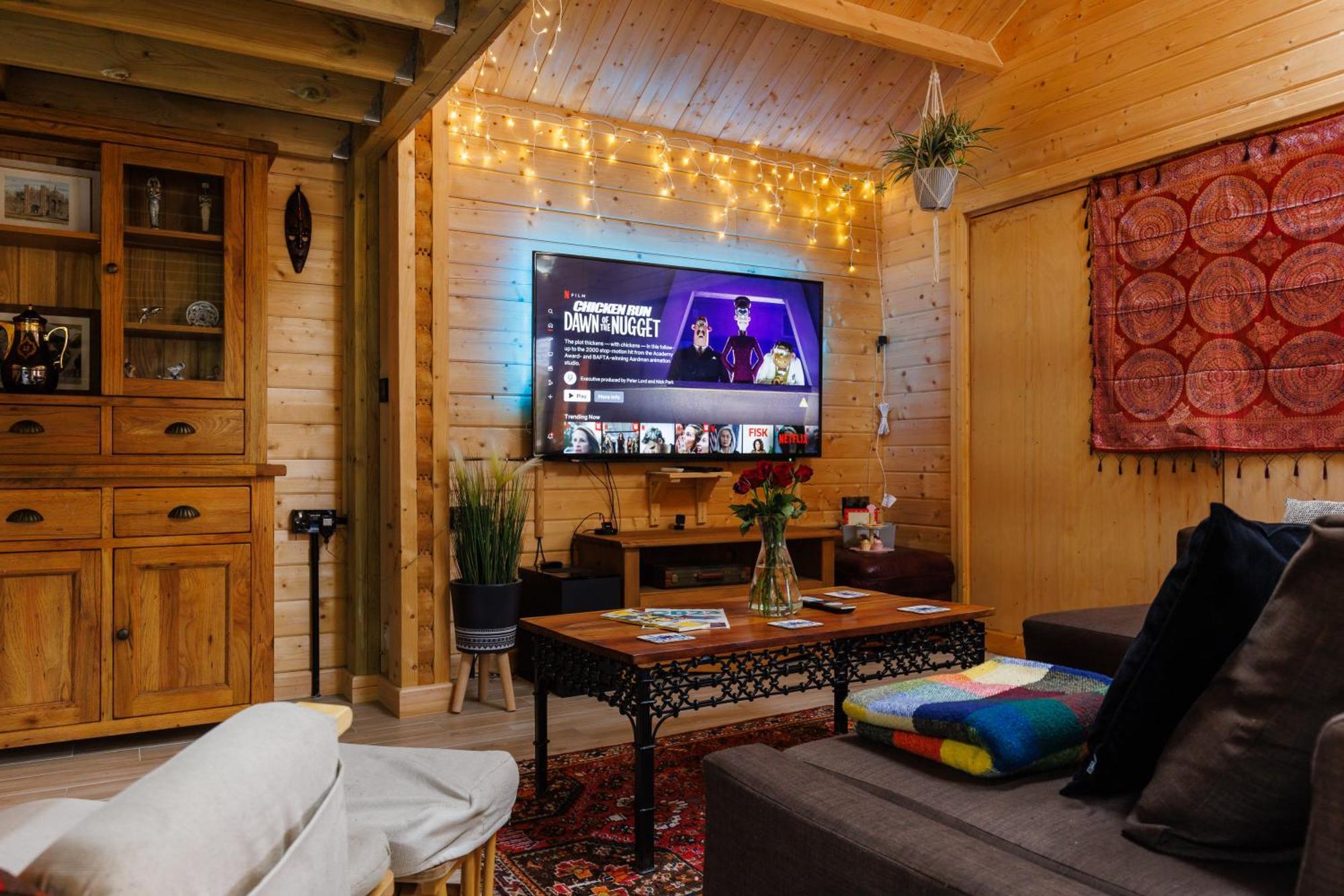 Spacious Cabin Evcharger And Free Parking Near Cambridge Zewnętrze zdjęcie
