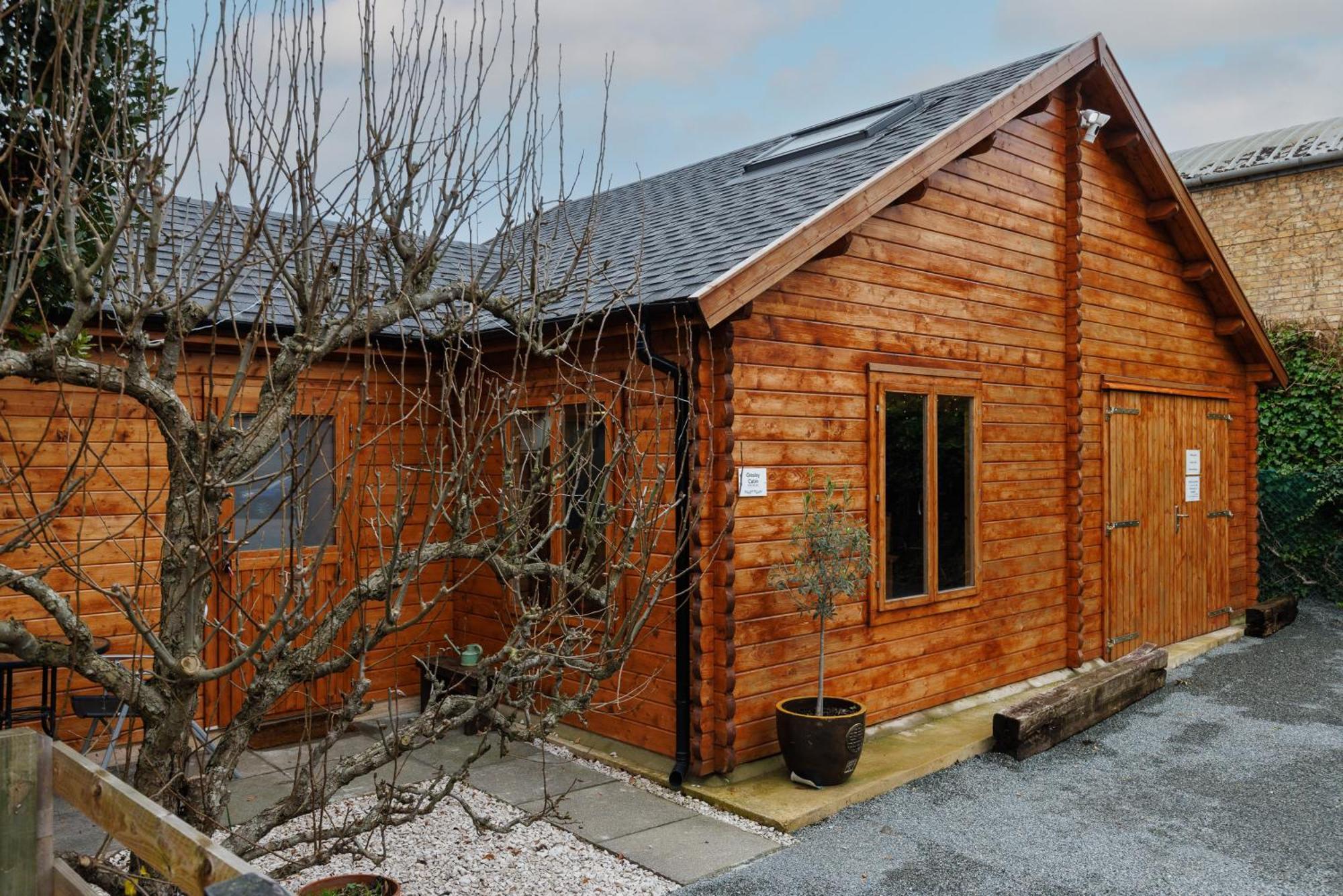 Spacious Cabin Evcharger And Free Parking Near Cambridge Zewnętrze zdjęcie