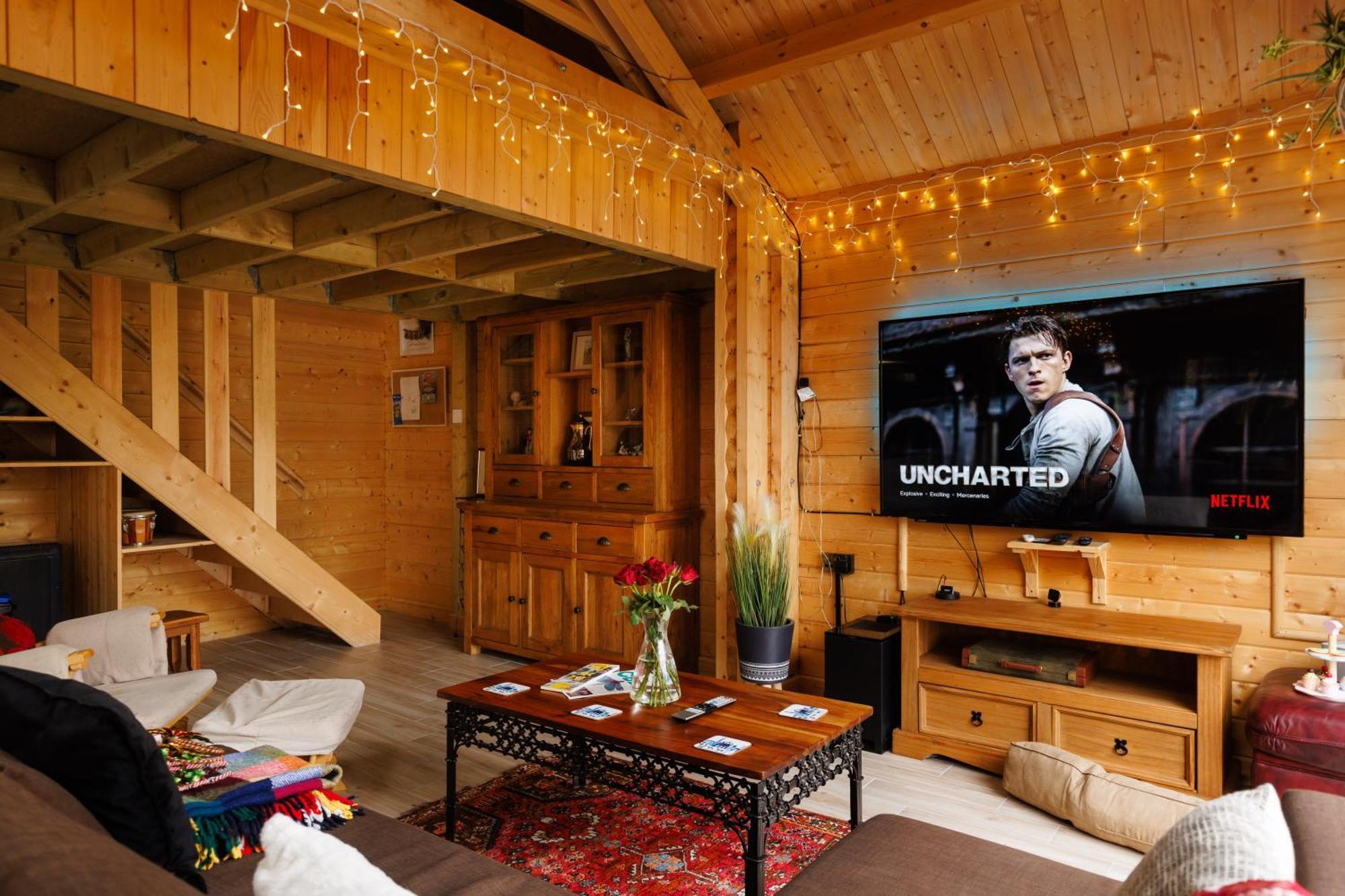 Spacious Cabin Evcharger And Free Parking Near Cambridge Zewnętrze zdjęcie