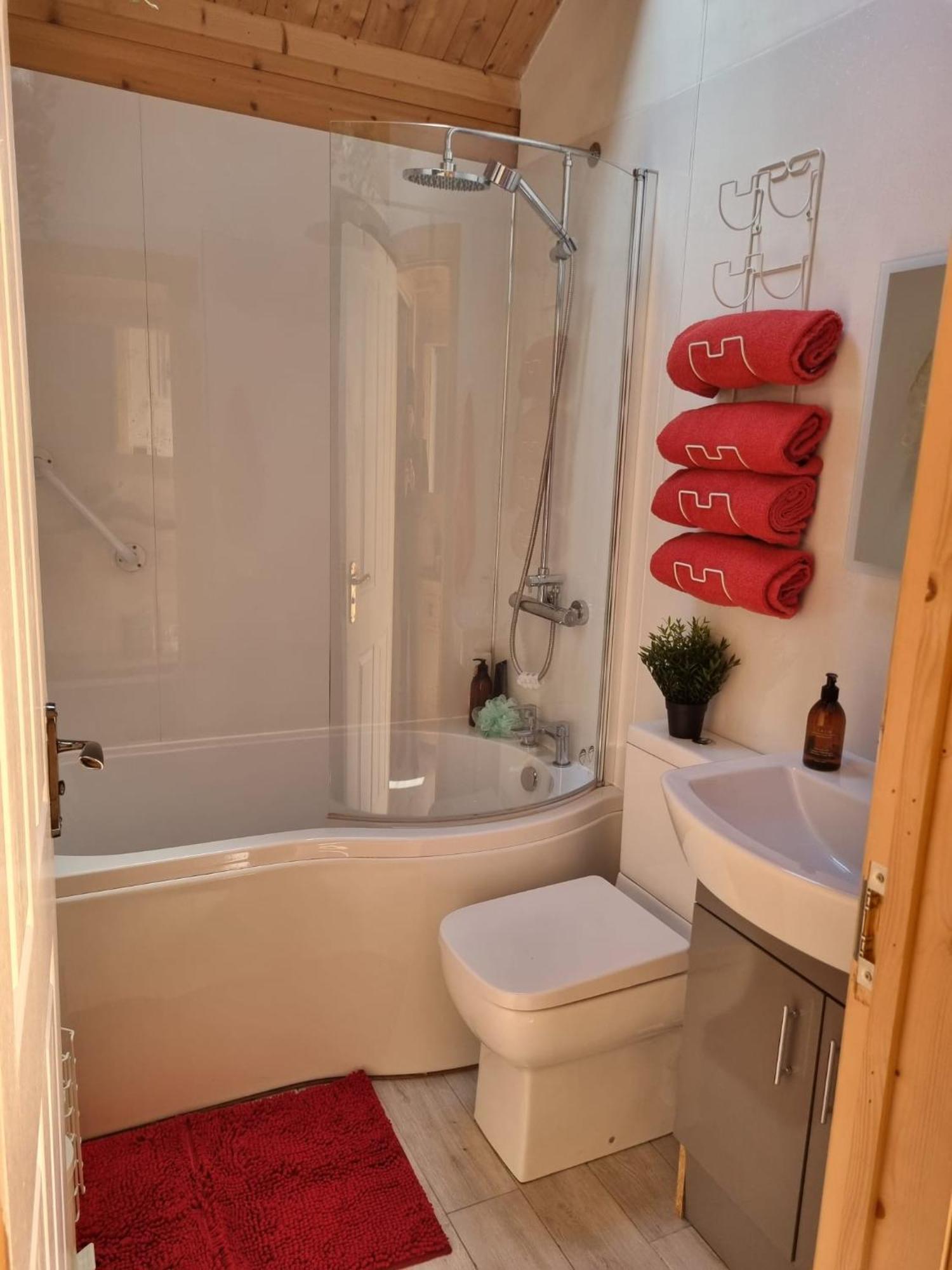 Spacious Cabin Evcharger And Free Parking Near Cambridge Zewnętrze zdjęcie